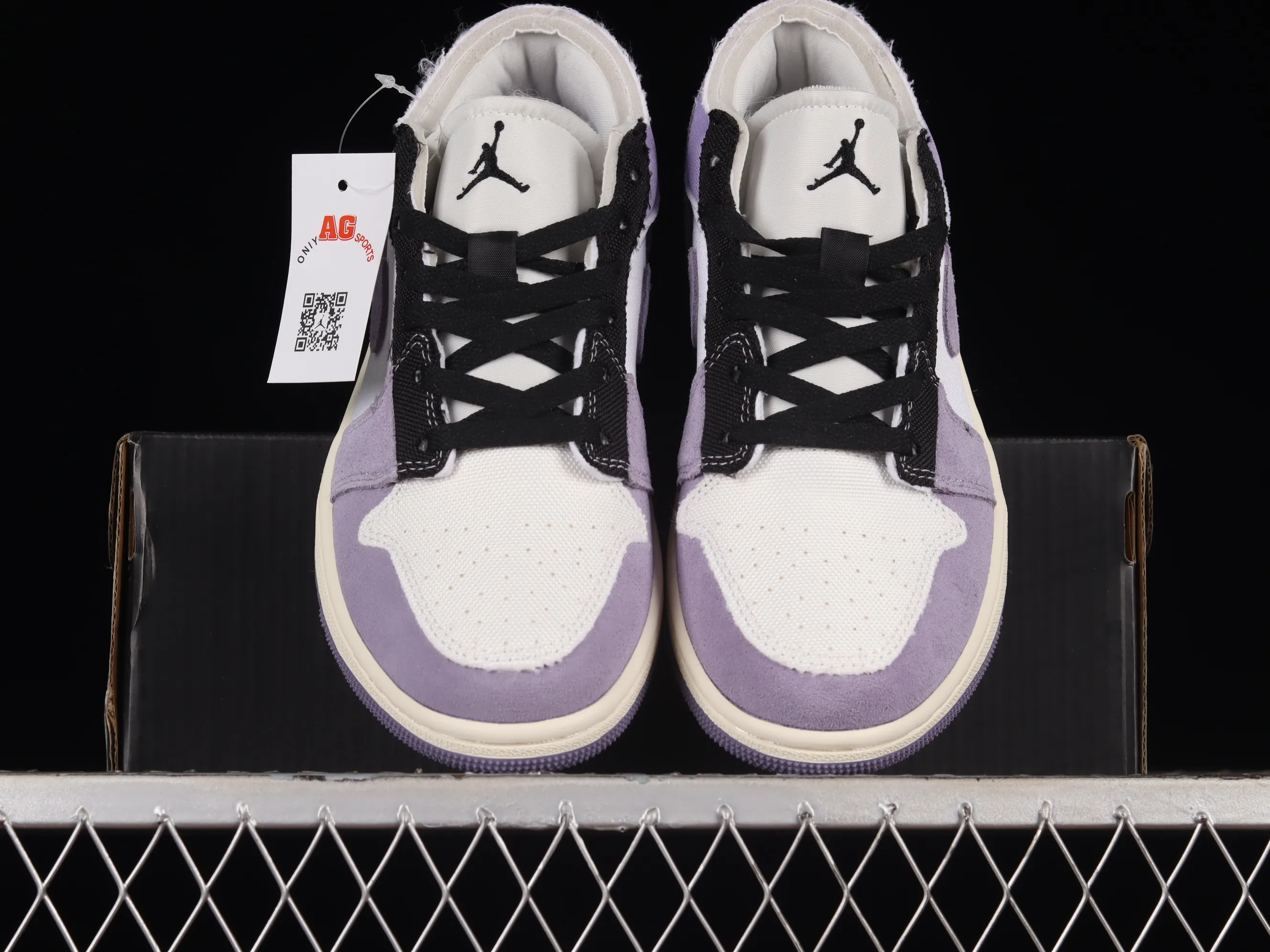 All Categories Air Jordan Jordan Series Basketball Shoes Air Jordan 1 Low Z Edition Air Jordan 1 Low AJ1 Joe 1 Mi White Purple Retro Culture Leisure Sports Shoes DZ4135-002